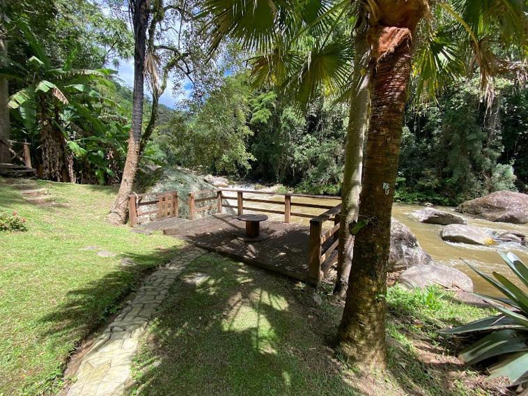 Lumiar Chale Colonial Lareira Deck Para Beira Rio Particular E Reservado Area De Lazer Pertinho Centro Do Bairro Экстерьер фото